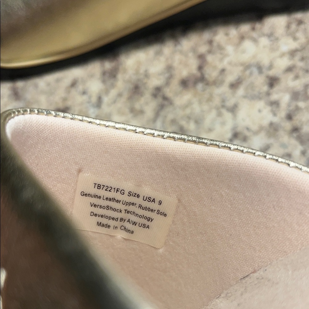 Gdefy Women's Gold Mules - Picture 6 of 7
